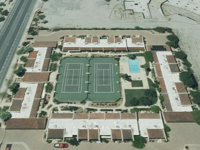 Center Court — photo 12