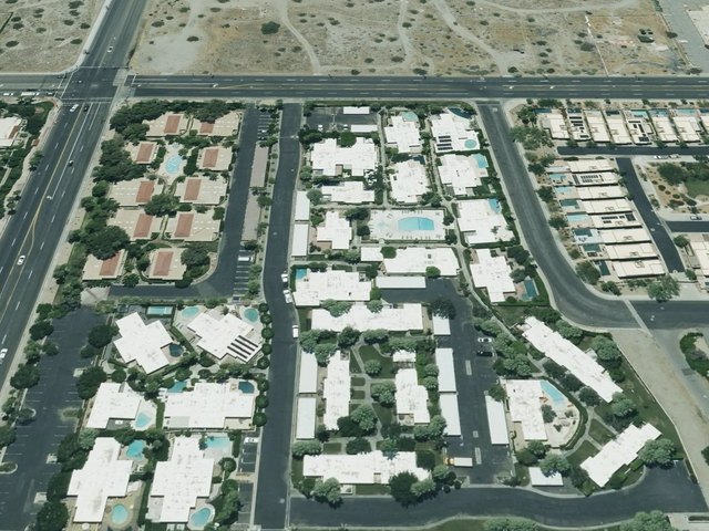 Club Condominiums — photo 34