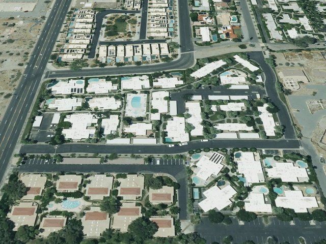 Club Condominiums — photo 35