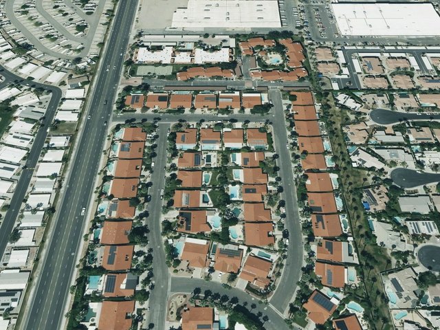 Date Palm Estates — photo 9