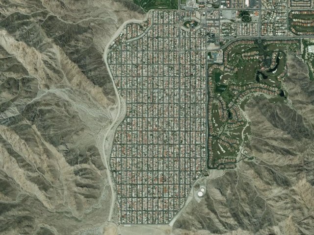 La Quinta Cove — photo 20
