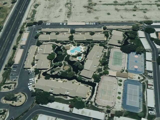 Quail Lakes Racquet Club — photo 28
