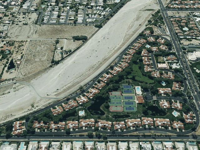 Rancho Mirage Racquet Club — photo 25