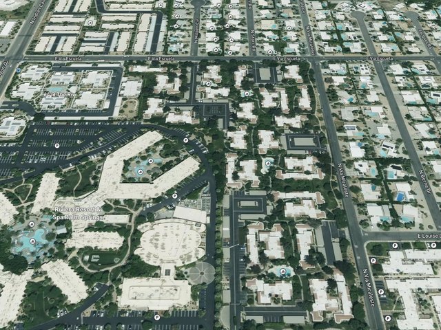 Riviera Gardens — photo 18
