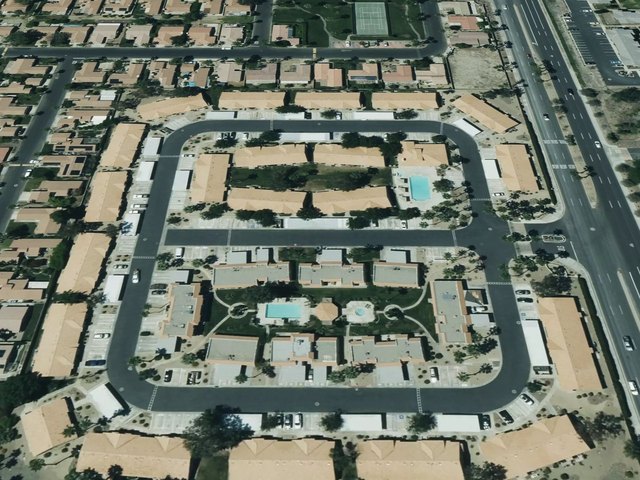 Royal Palms Condos — photo 27