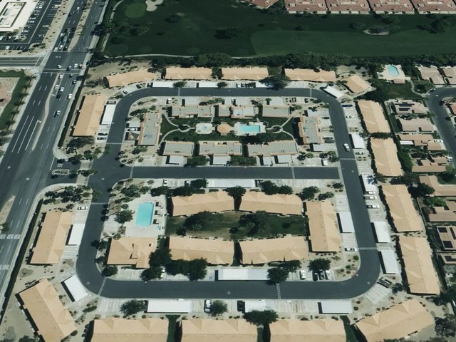 Royal Palms Condos — photo 30