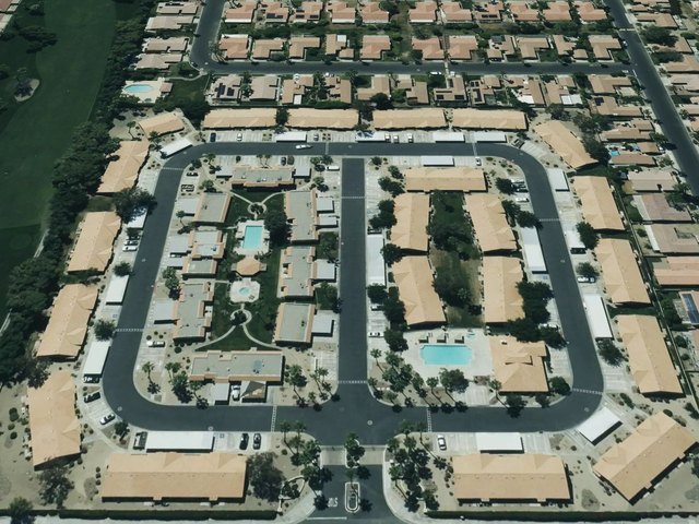 Royal Palms Condos — photo 31