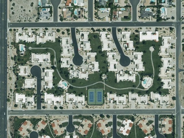 Sunrise Oasis — photo 35
