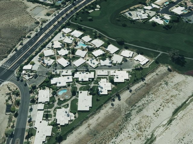 Thunderbird Palms East — photo 12